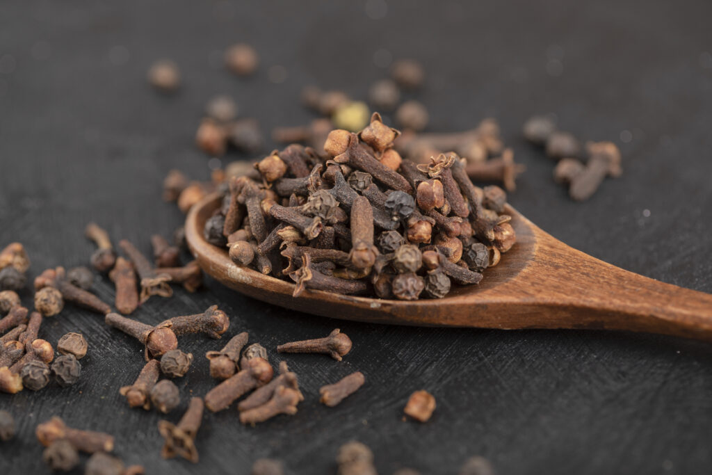 Rahasia Memilih Cengkeh (Cloves) Terbaik